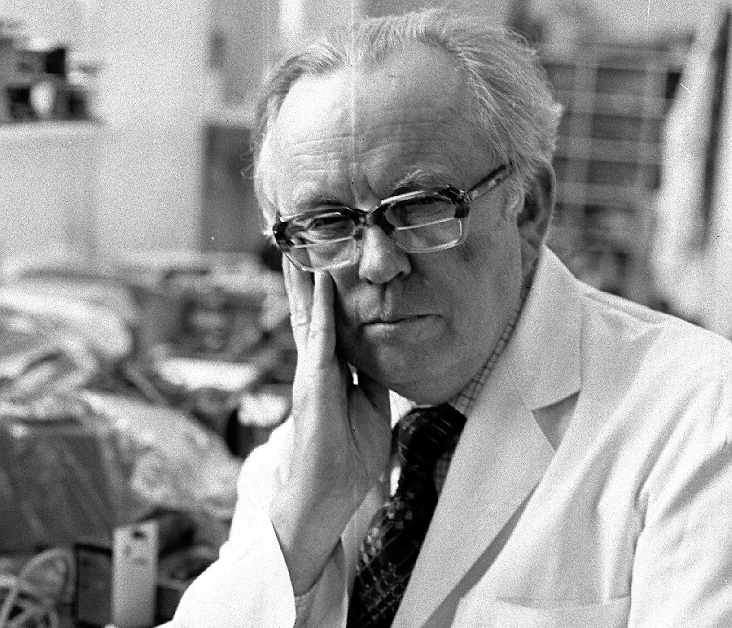 A photo of Belfast doctor Frank Pantridge who invented the portable defibrillator.